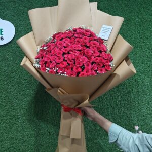 Romantic Pink Roses Bouquet