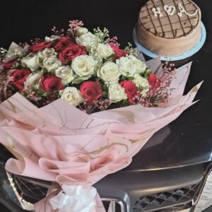 Romantic Rose & Cake Set