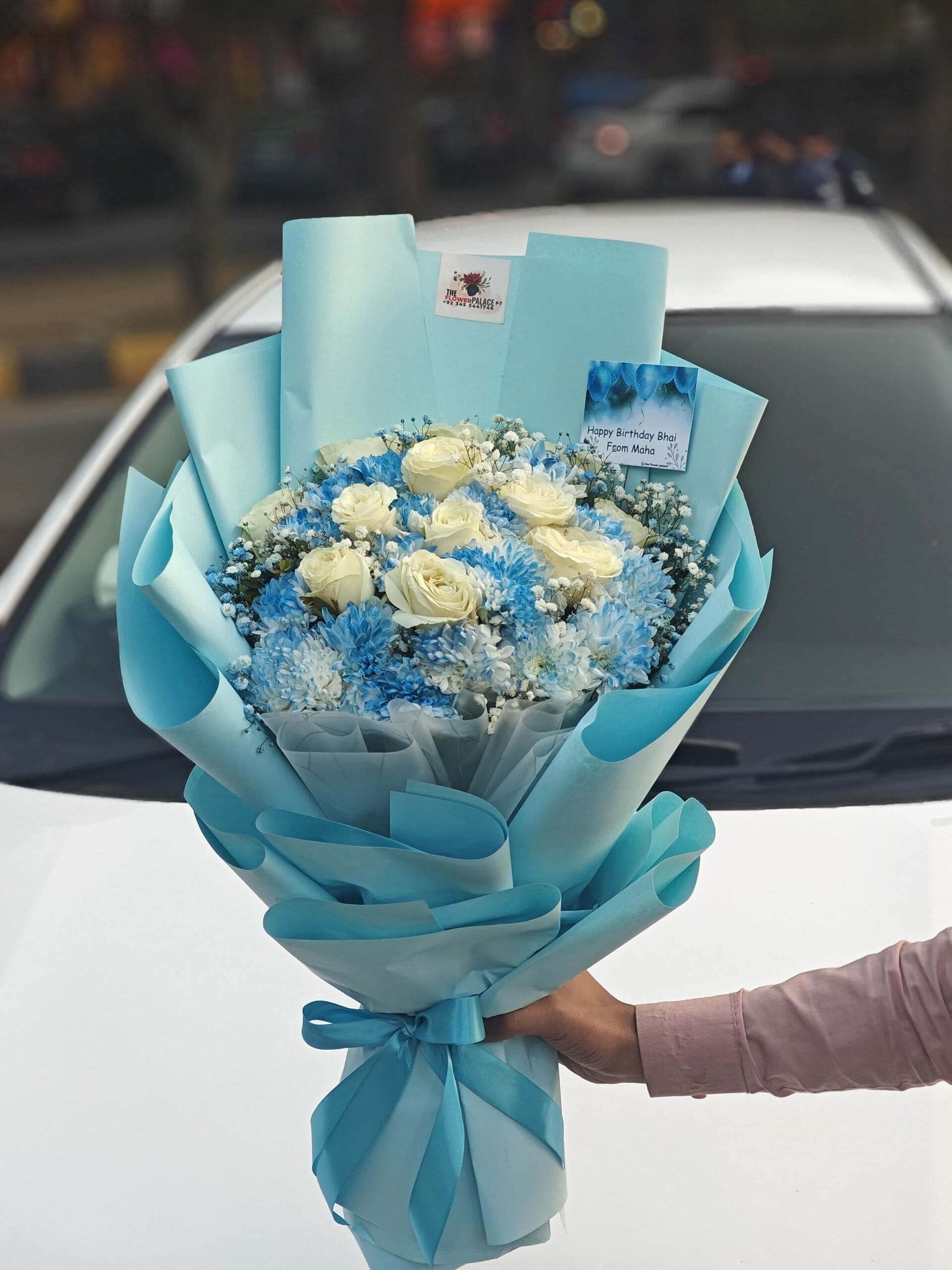 Serene Charm Bouquet – White & Blue Blooms