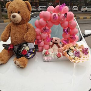 Double Delight Gift Box – 2 Bouquets & 2 Teddies