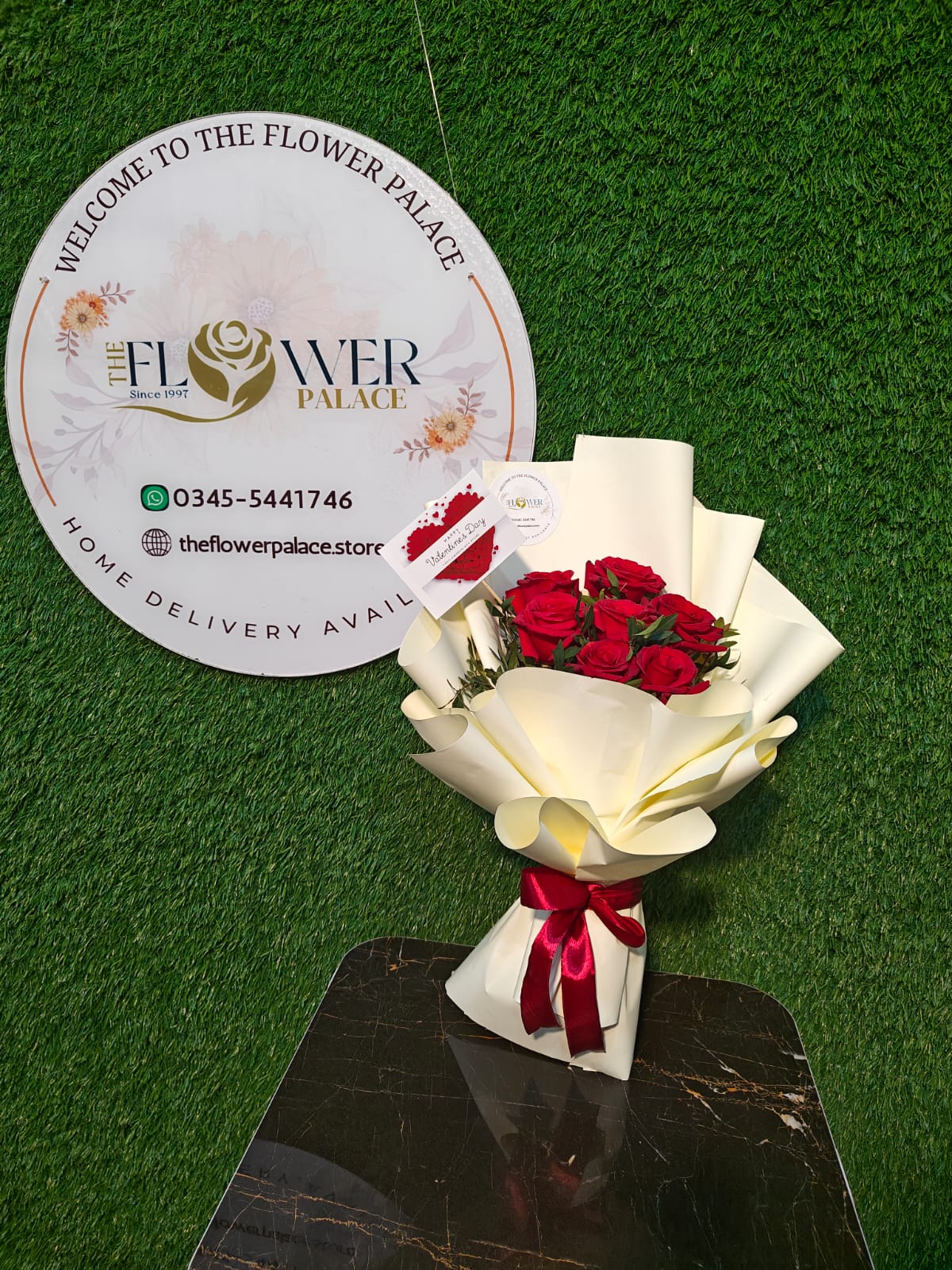 CUTE LOVE FOR SOMEONES SPECIAL