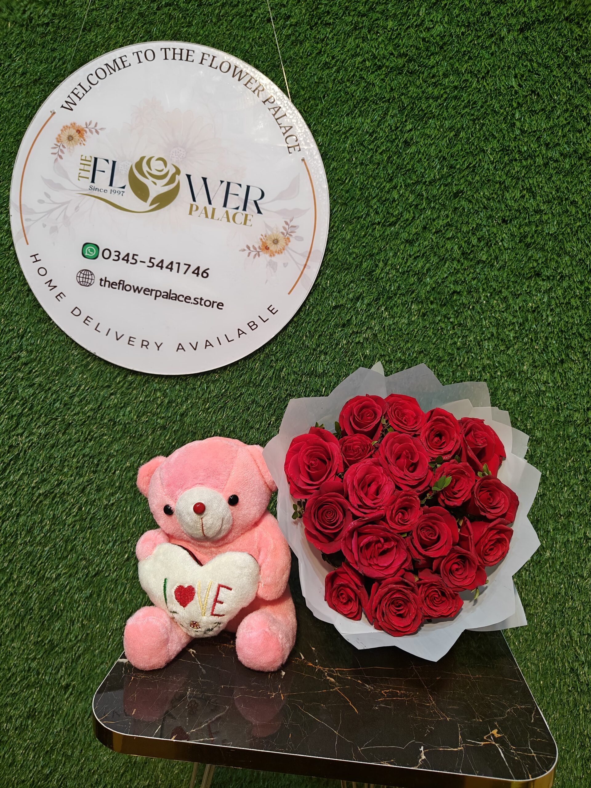 VALENTINES MINI bouquet oniy - Image 4